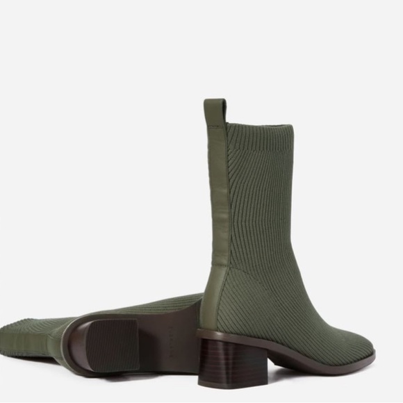 EUC Like New Everlane The High-Ankle ReKnit Glove Boot in Olive 🫒 Caper Green, 5 - Picture 3 of 9